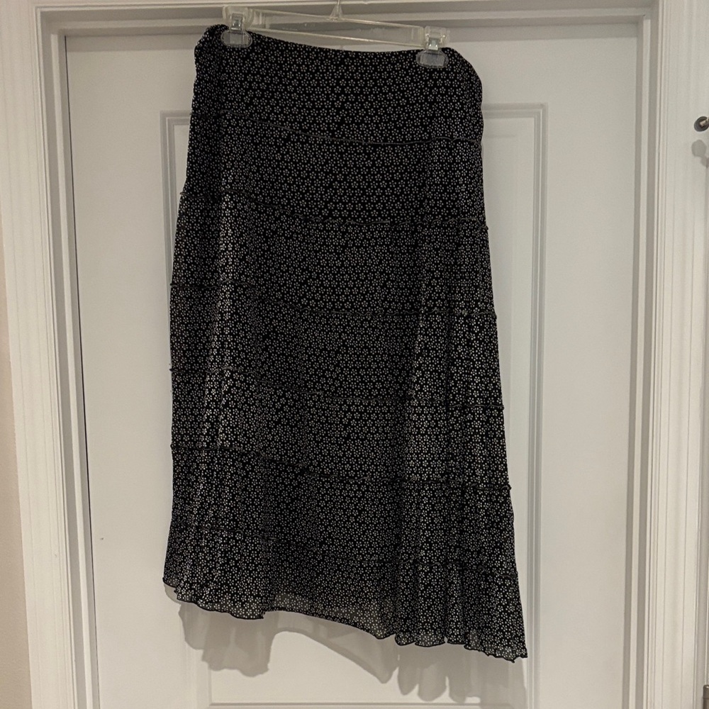 Max Edition Black and White Floral Maxi Skirt
